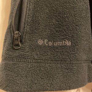 Women's Black Columbia Vest L